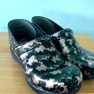 Dansko xp20 slip resistant professional